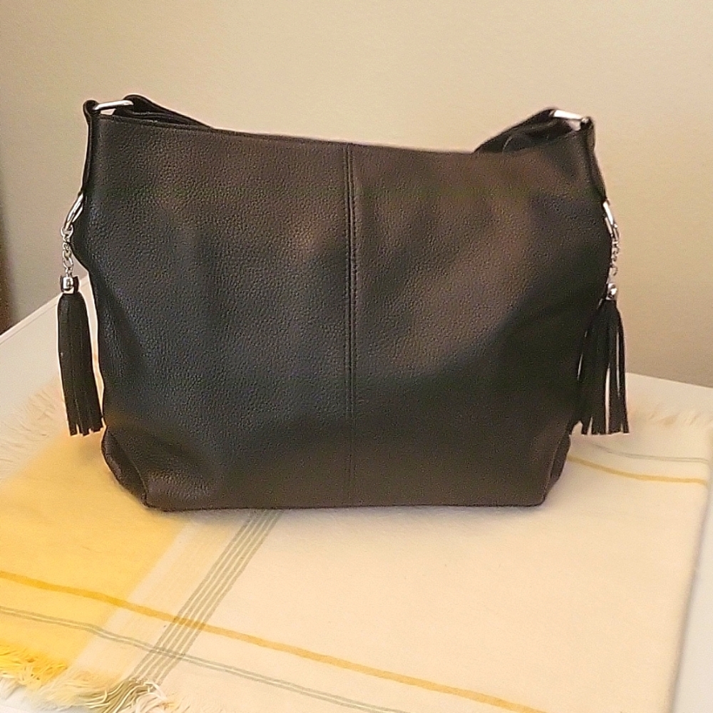Black Zency Shoulder Bag